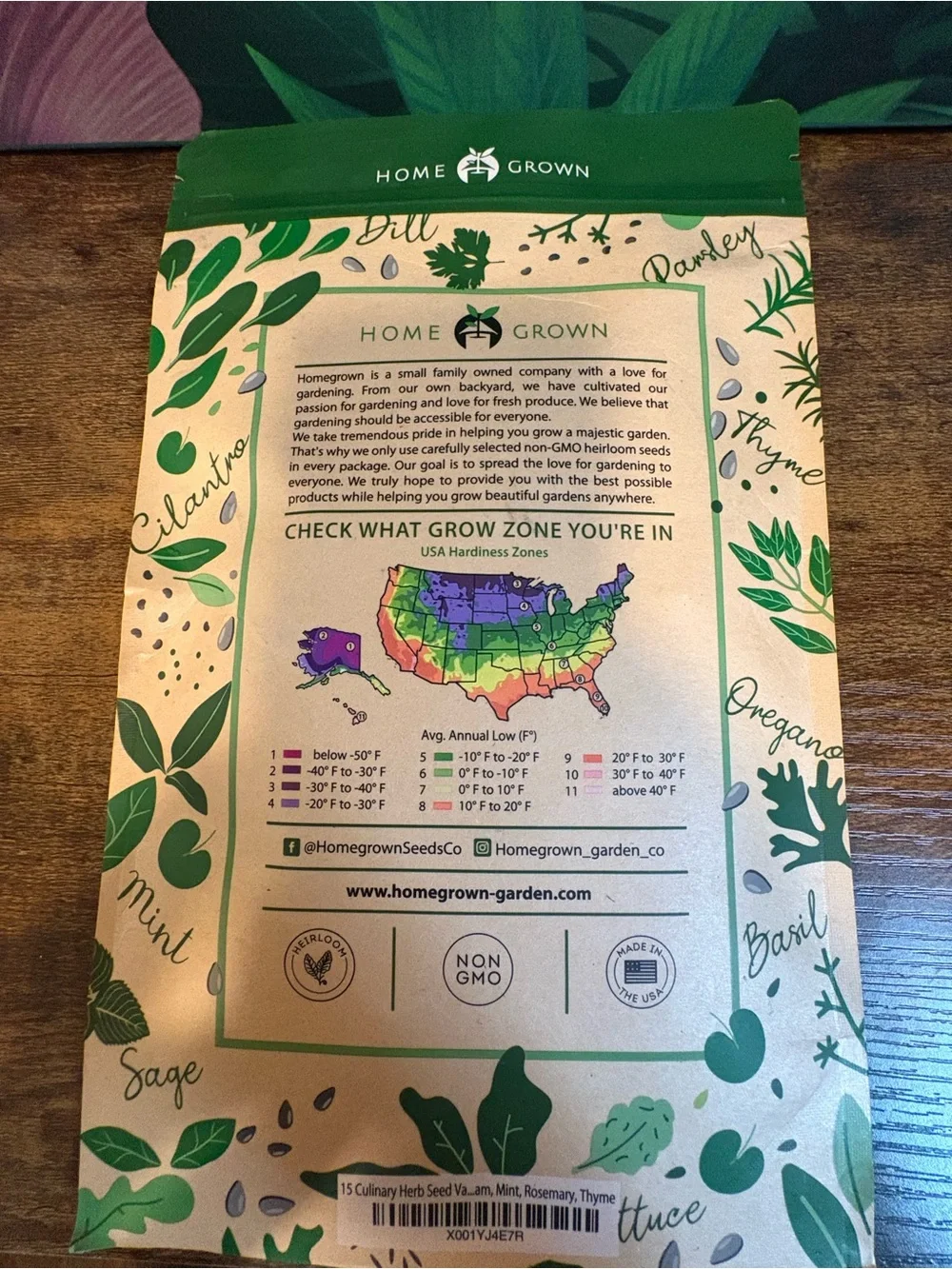 QYO indoor herb